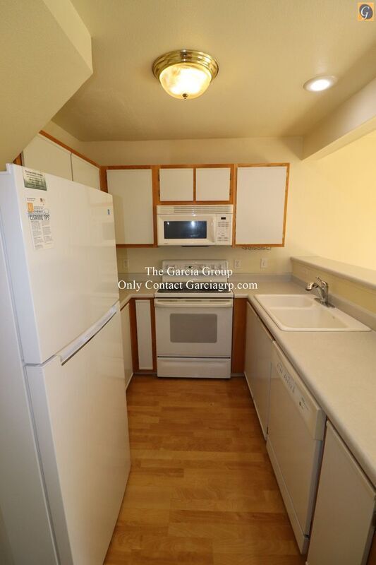 Building Photo - 7117 SW Sagert St