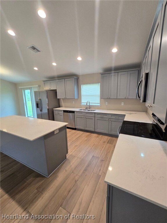 Building Photo - 5519 Castania Dr