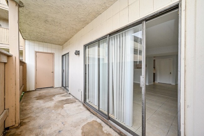 Foto del edificio - 8427 Hearth Dr