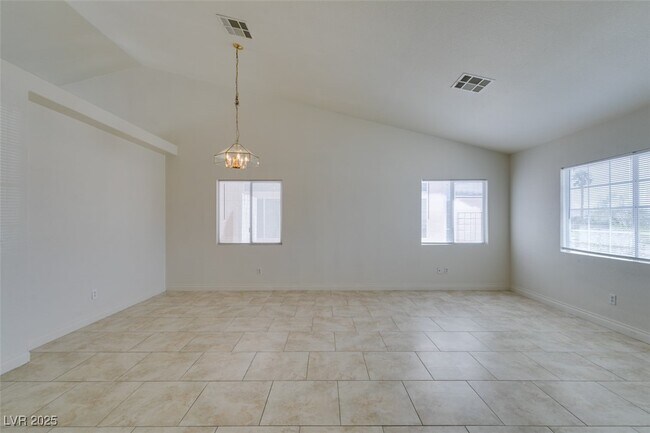 Foto del edificio - 2510 Roaring Lion Ave