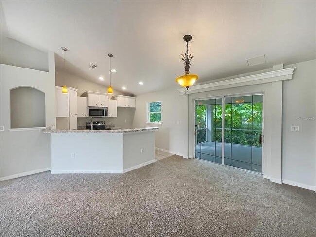 Building Photo - 254 Debary Dr