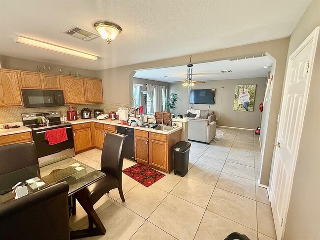 Building Photo - 12513 Mexicana Cove