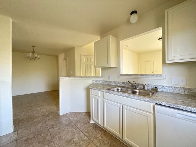 Foto del edificio - 2609 Vernice Loop