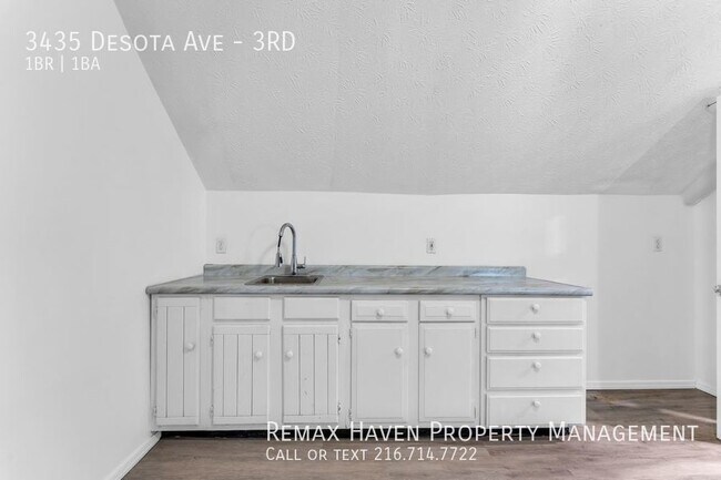 Foto del edificio - 3435 Desota #3, Cleveland Heights - 1 bed ...