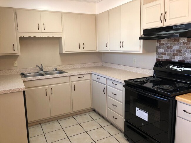 Foto del edificio - 3110 58th St
