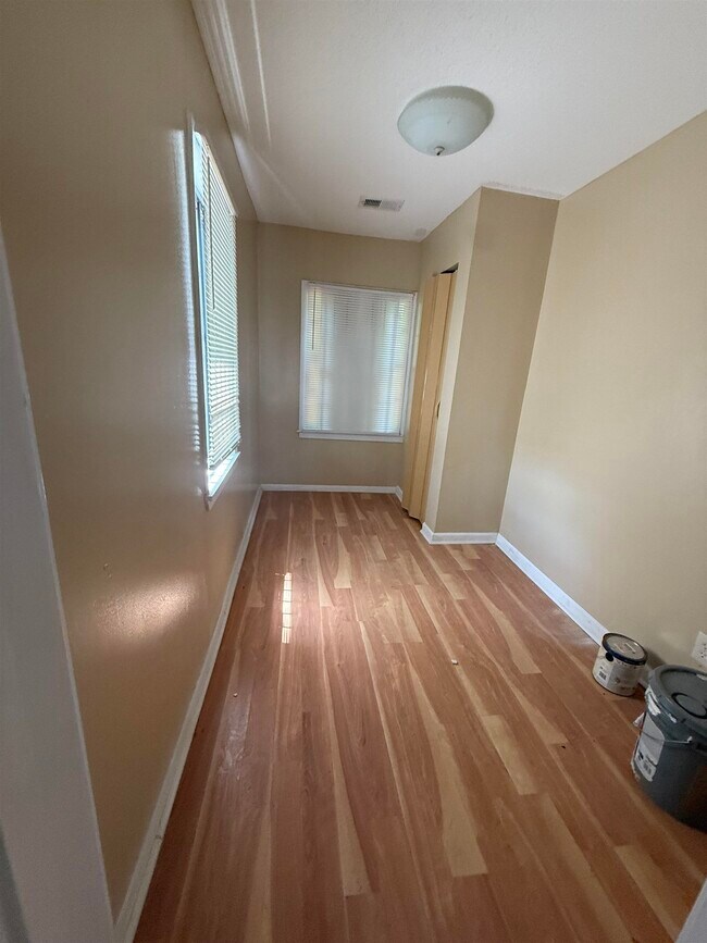 Foto del edificio - 3517 N Watkins St