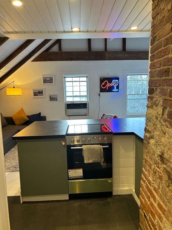 Foto del edificio - 8 Franklin St