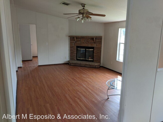 Building Photo - 4 br, 2 bath House - 1252 County Road 305