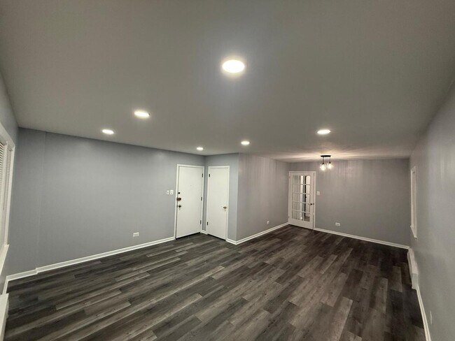 Foto del edificio - 6306 W Belmont Ave