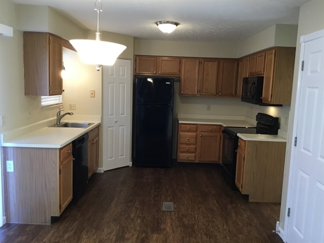 Building Photo - 108 Camden Ln