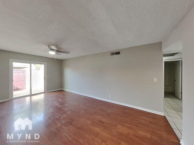 Building Photo - 20233 N 21st Dr