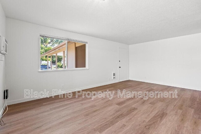 Building Photo - 4872 W Bethel St