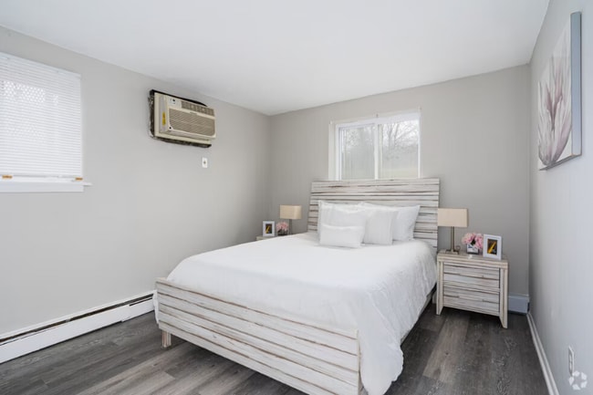 Foto del edificio - 630 W Fisher Ave