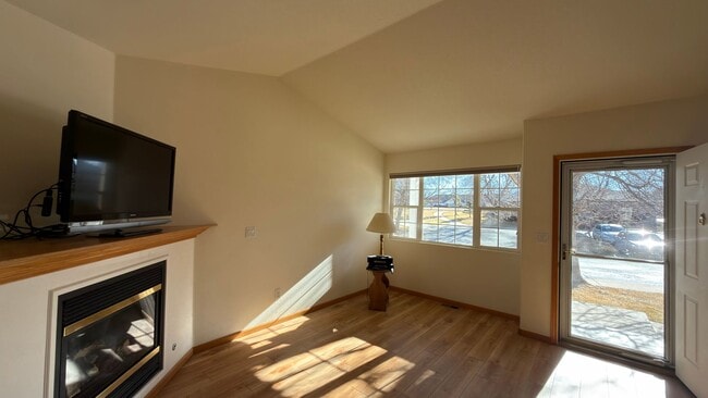 Building Photo - Great Patio Home in Loveland