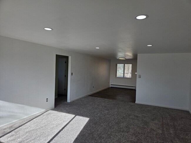 Foto del edificio - 1547 Hot Springs Ave