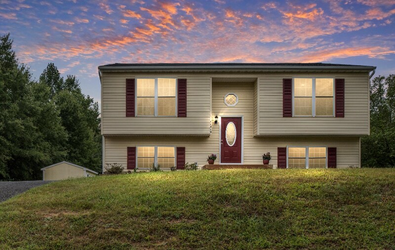 Primary Photo - 11519 Woodland View Dr
