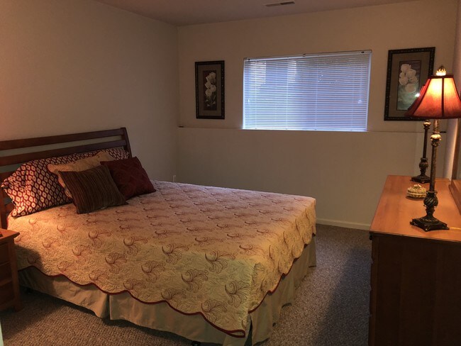 Habitación - The Village of Redford-Independent Living 55+