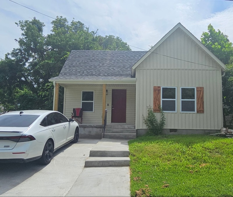Primary Photo - 405 Bender St