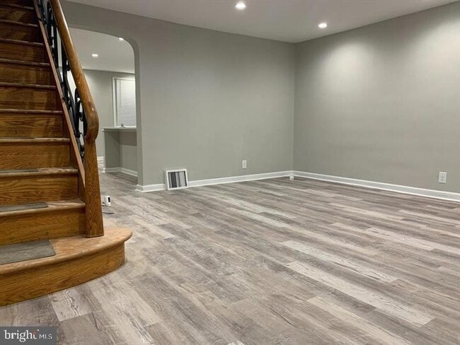 Foto del edificio - 206 E Walnut Park Dr