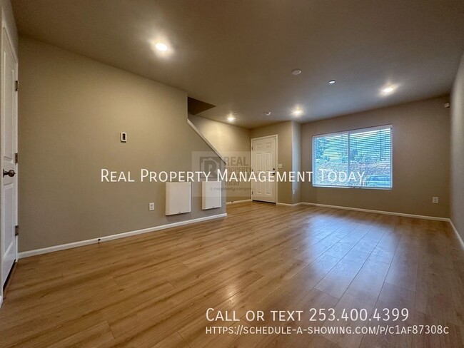 Foto del edificio - Spacious 2 Bedroom Condo in Puyallup!