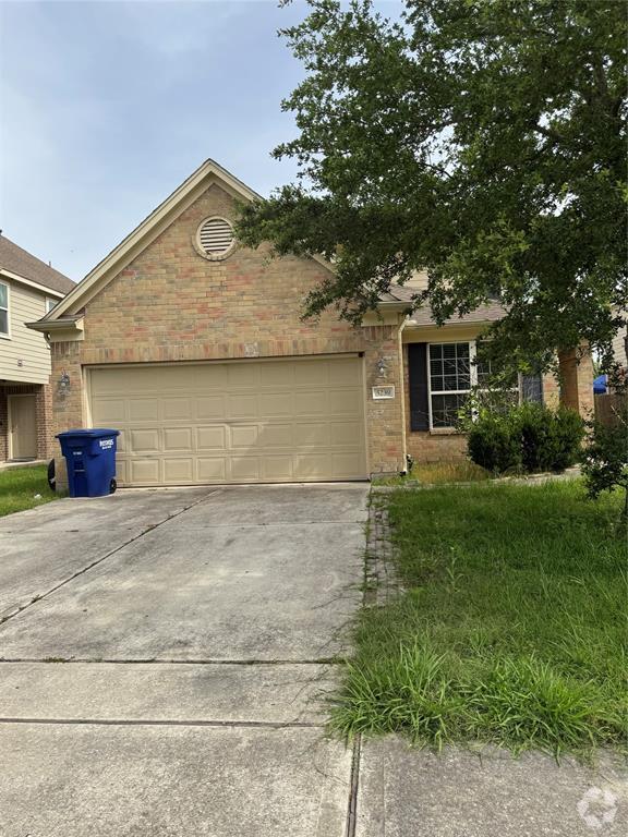 Building Photo - 5239 Rio Dr