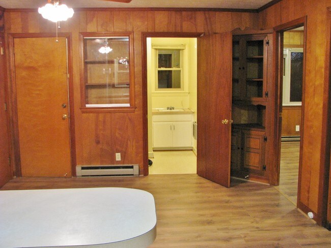 Building Photo - 4171 Brown Oaks Rd