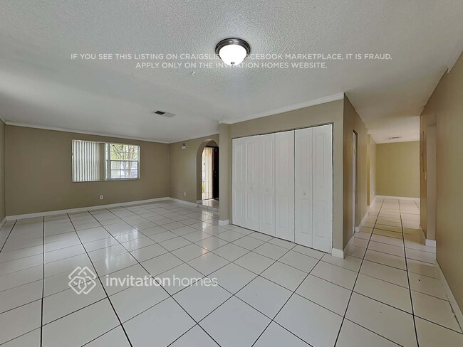 Foto del edificio - 11357 SW 161st Pl