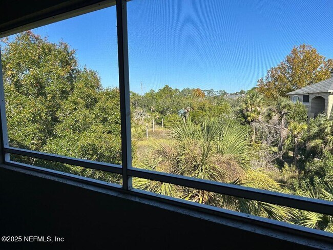 Foto del edificio - 1701 The Greens Way