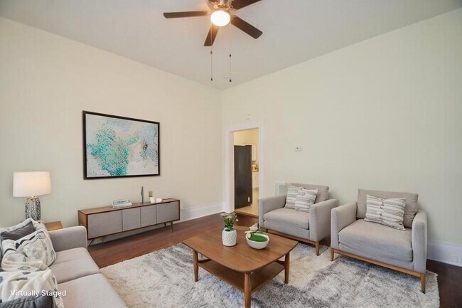 Foto del edificio - 1707 Sabine St