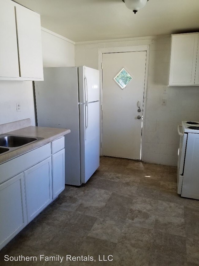 Building Photo - 1 br, 1 bath Apartment - 410a kingsby st