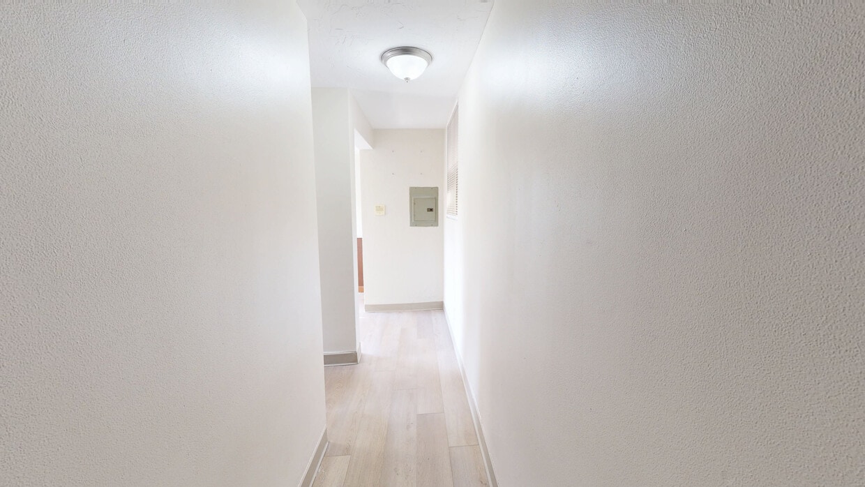 Photo - The Oaks Apartments