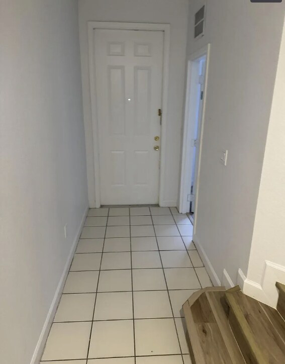 Building Photo - 3516 Shoma Dr