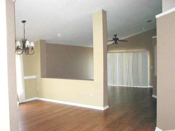 Foto del edificio - 3405 Willow Branch Ln