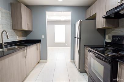 Foto del edificio - 8 W Harrison Ave