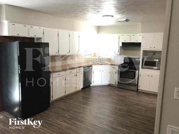 Foto del edificio - 3105 McKinney Dr