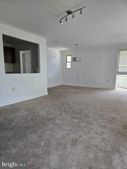 Photo - 541 Wilson Bridge Dr Apartment