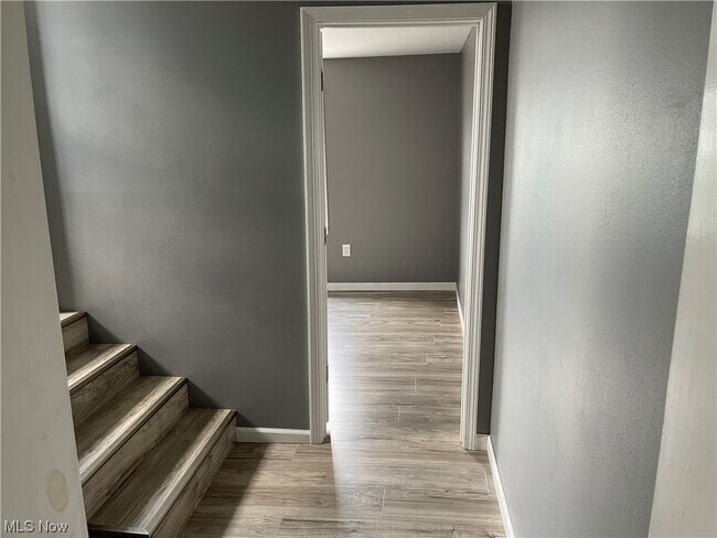 Foto del edificio - 804.5 Dresden Ave