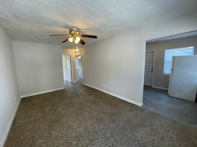 Foto del edificio - 908 14th St