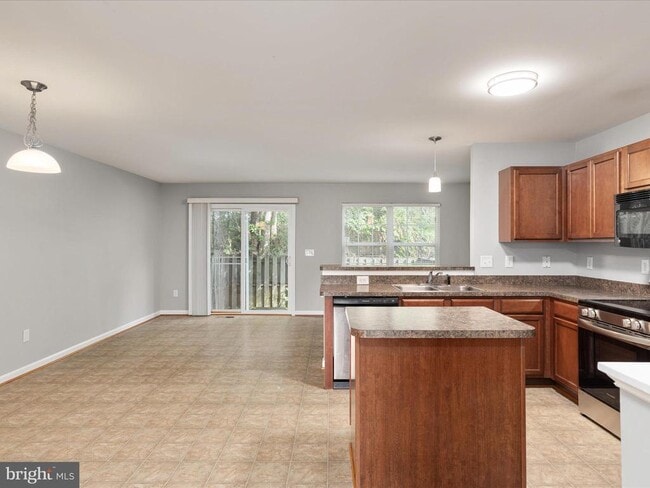 Building Photo - 5242 Mulberry Run Ct