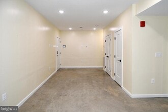 Building Photo - 1040 Bladensburg Rd NE