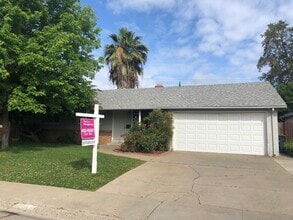 Building Photo - 10355 Holmes Way