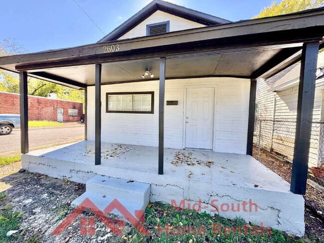 Building Photo - 2603 Carnes Ave