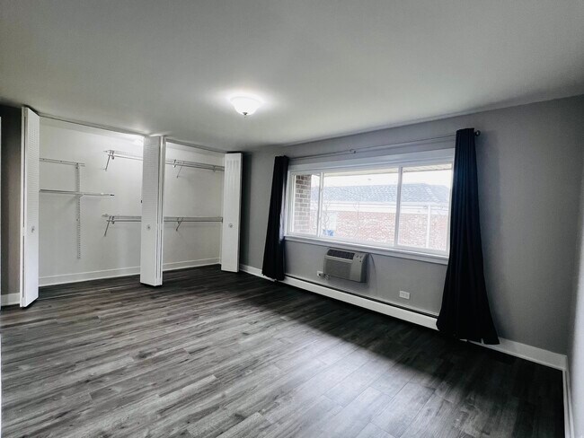 Foto del edificio - 10361 Dearlove Rd
