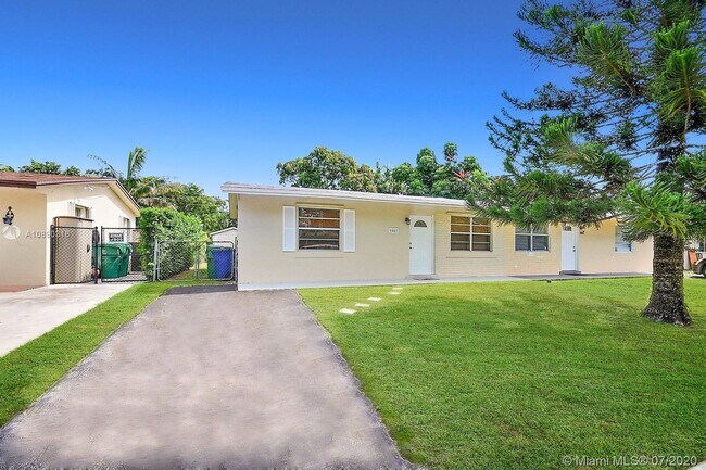 Foto del edificio - 9465 SW 52nd Ct