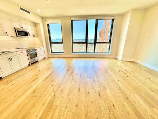 Building Photo - MOVE -IN SPECIAL! Luxury 2 Bedroom, 2.5 ba...