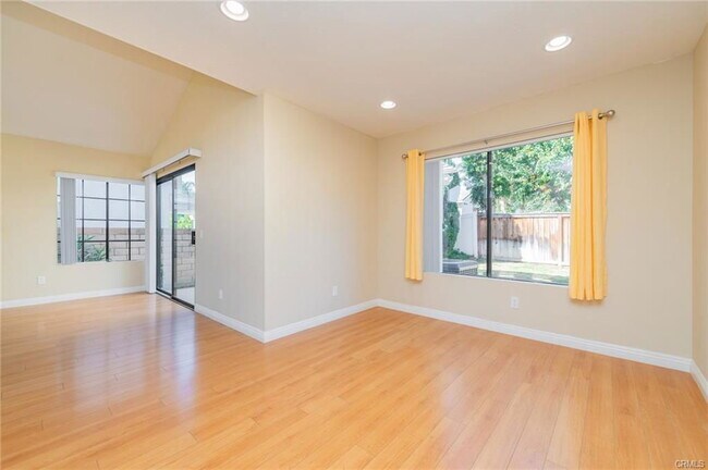 Foto del edificio - 11 Gainesmill