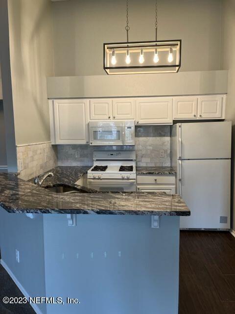 Building Photo - 13810 Sutton Park Dr N