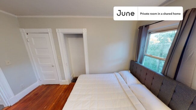 Photo - Room in Shared 5 bed/2 bath home