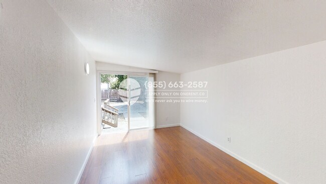 Foto del edificio - 2826 12th St