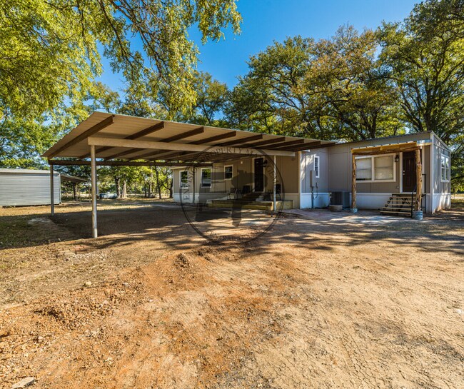 Building Photo - 2817 Hwy 6